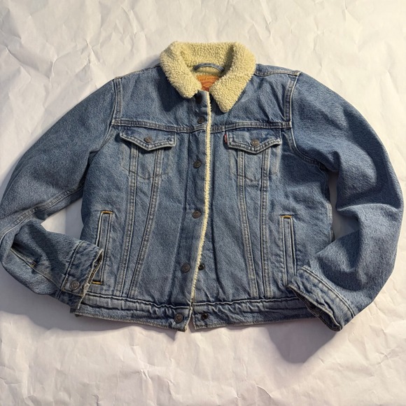 Levi Strauss & Co Other - Levis Mens Sherpa Lined Denim Trucker Jean Jacket Blue Button Coat Grunge M